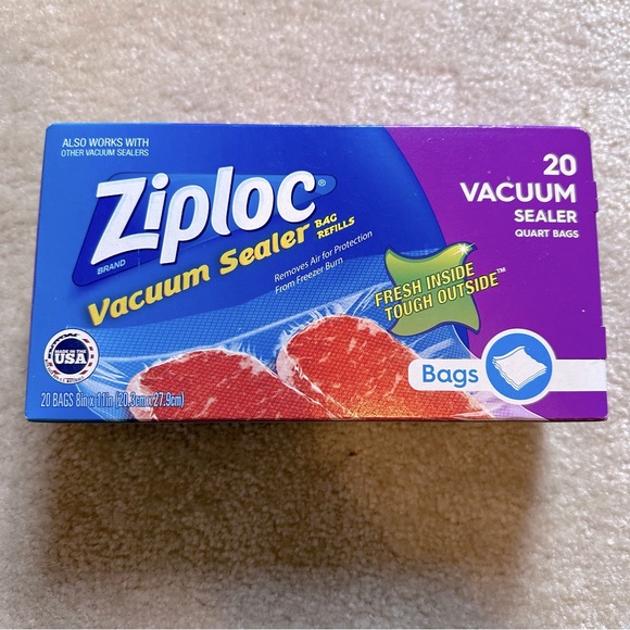 Ziploc Other - Ziploc Vacuum Sealer bag refills 20 quart bags